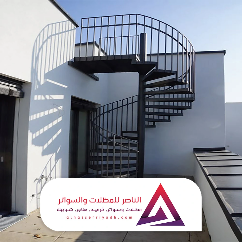 درج حديد خارجي دائري بالرياض